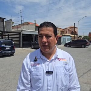 Llevan despensas a 800 familias fuera del padrón de Cruzada por tu Familia