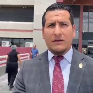 Van contra plazas sin árboles: Municipio advierte sanciones y hasta cancelación de licencias