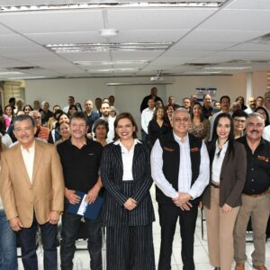 Paga Estado bono trimestral a más de 300 pensionados y jubilados del magisterio federalizado